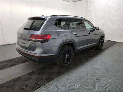 2021 Volkswagen Atlas 3.6L SE w/Technology