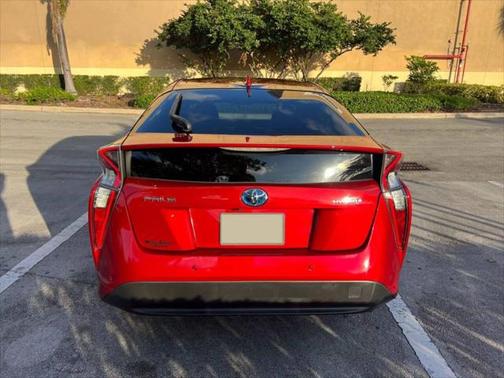 2018 Toyota Prius Two
