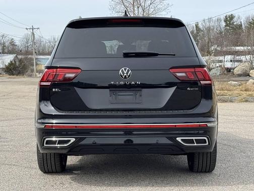2024 Volkswagen Tiguan 2.0T SEL R-Line 4MOTION