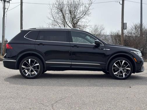 2024 Volkswagen Tiguan 2.0T SEL R-Line 4MOTION