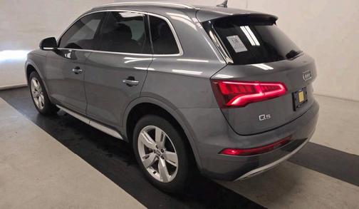 2018 Audi Q5 2.0T Premium Plus