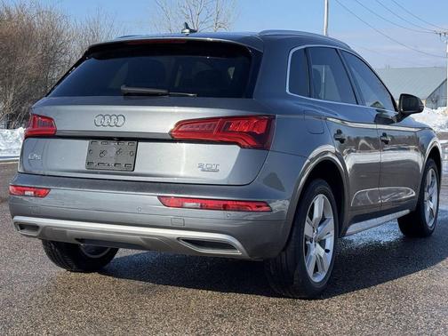 2018 Audi Q5 2.0T Premium Plus
