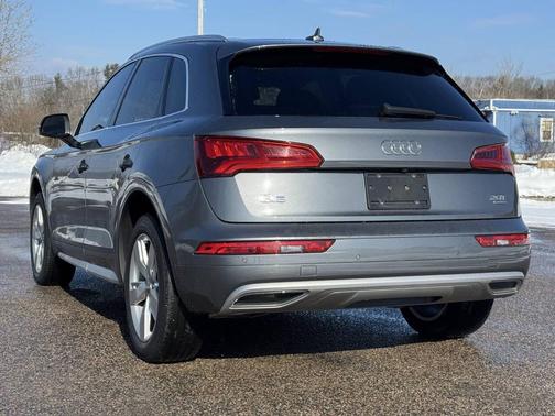 2018 Audi Q5 2.0T Premium Plus