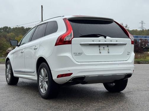 2016 Volvo XC60 T6 Drive-E