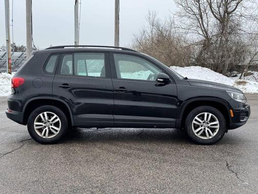 2017 Volkswagen Tiguan 2.0T S 4MOTION