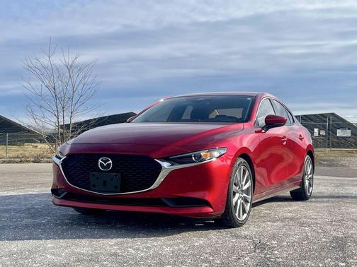 2022 Mazda Mazda3 FWD w/Select Package