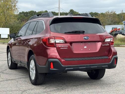 2018 Subaru Outback 2.5i Premium