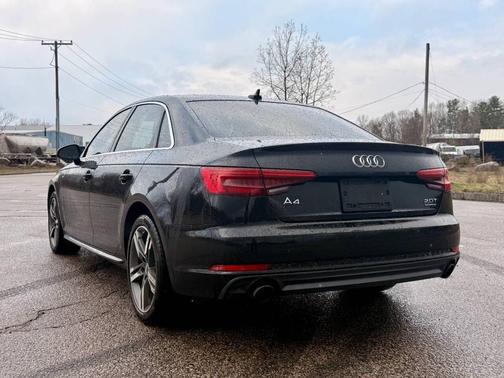 Mythos Black Metallic 2017 Audi A4 2.0T Premium Plus