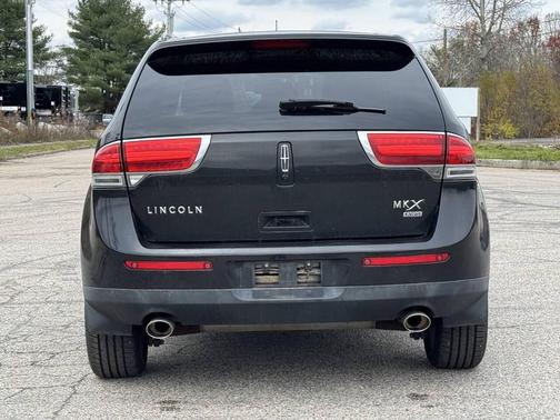 2013 Lincoln MKX Base