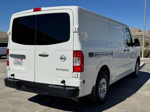 2015 Nissan NV Cargo NV1500 SV V6