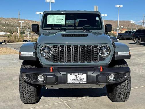 2026 Jeep Gladiator Mojave 4x4