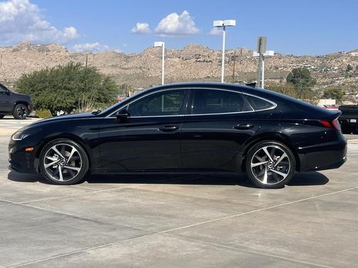 2021 Hyundai SONATA SEL Plus