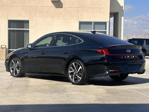 2021 Hyundai SONATA SEL Plus