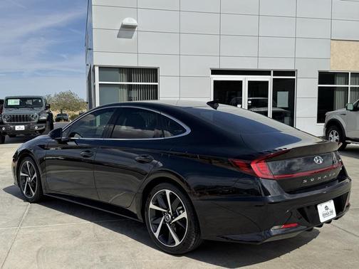 2021 Hyundai SONATA SEL Plus