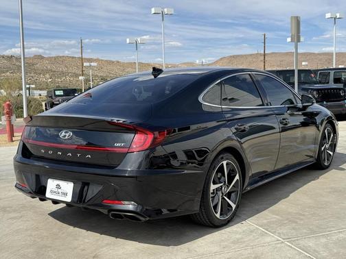 2021 Hyundai SONATA SEL Plus