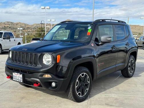 2016 Jeep Renegade Trailhawk