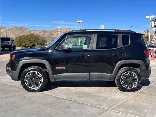 2016 Jeep Renegade Trailhawk
