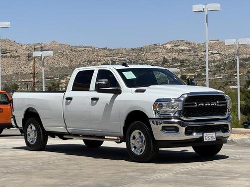 2024 RAM 3500 Tradesman Crew Cab 4x4 8' Box