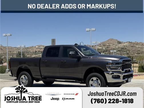 2025 RAM 2500 Tradesman Crew Cab 4x4 6'4' Box