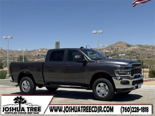 2025 RAM 2500 Tradesman Crew Cab 4x4 6'4' Box