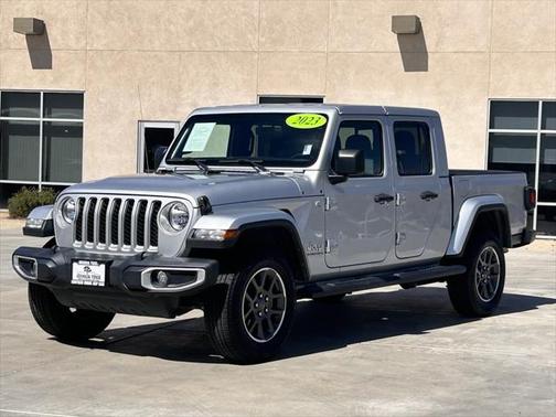 2023 Jeep Gladiator Overland