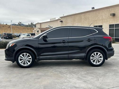 2019 Nissan Rogue Sport S
