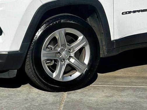 2023 Jeep Compass Latitude