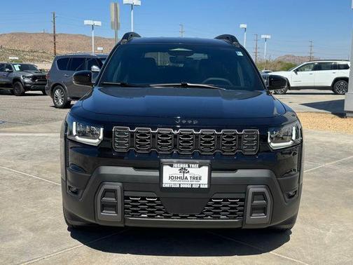 Diamond Black Crystal Pearlcoat 2026 Jeep Cherokee Limited