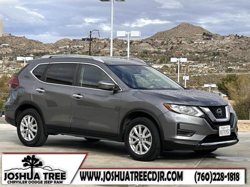 2020 Nissan Rogue SV