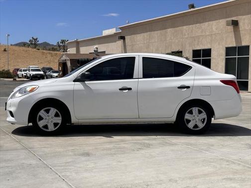 2014 Nissan Versa 1.6 S
