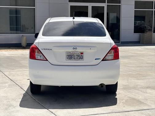 2014 Nissan Versa 1.6 S