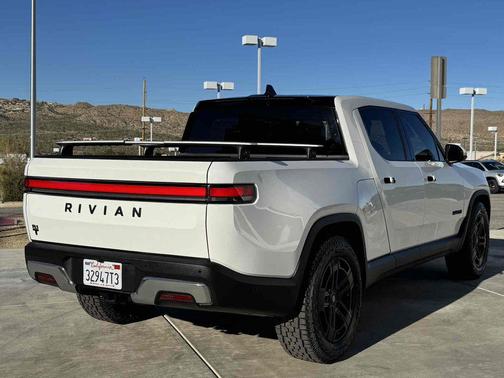 2023 Rivian R1T Adventure Quad Motor Large Pack