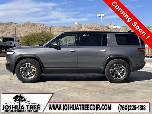 2023 Rivian R1S Adventure