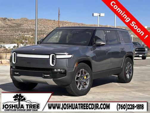2023 Rivian R1S Adventure