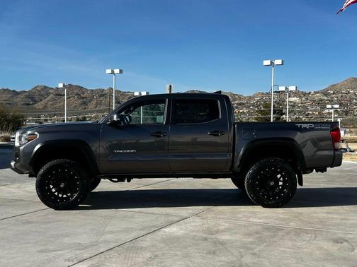 2017 Toyota Tacoma SR5