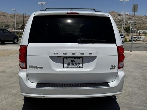 2016 Dodge Grand Caravan R/T