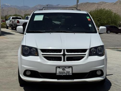 2016 Dodge Grand Caravan R/T