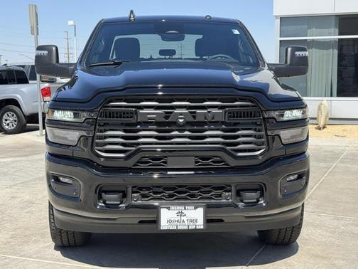 2025 RAM 2500 Big Horn Crew Cab 4x4 6'4' Box