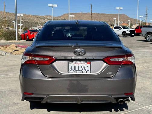 2019 Toyota Camry SE