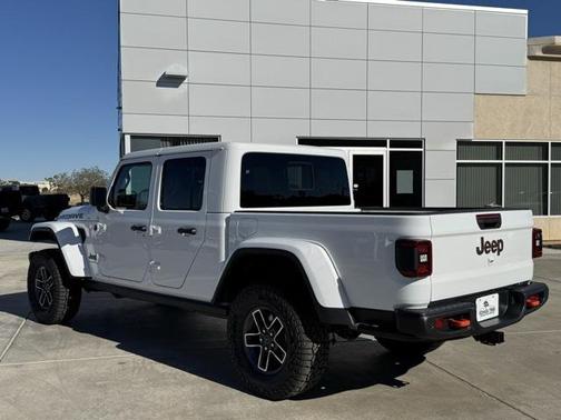 2025 Jeep Gladiator Mojave X