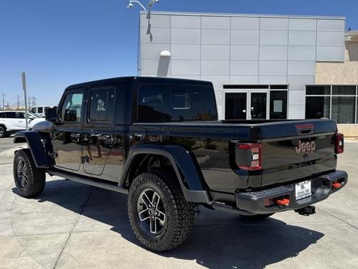 2025 Jeep Gladiator Mojave X