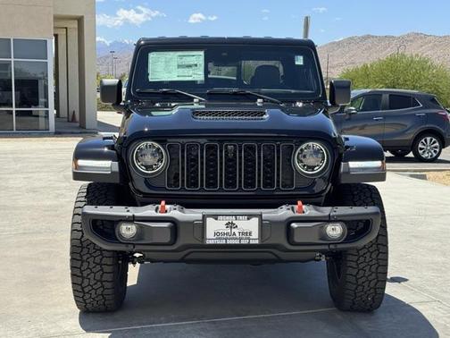 2025 Jeep Gladiator Mojave X