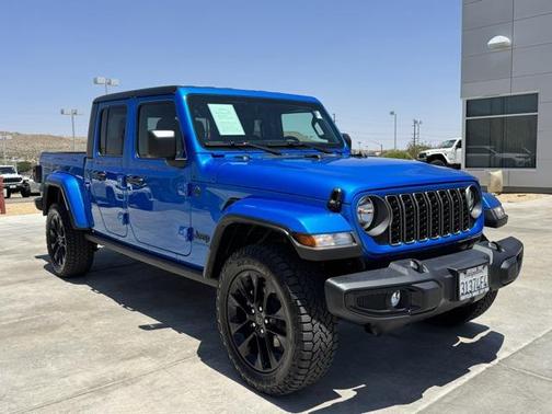 2025 Jeep Gladiator Nighthawk