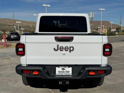 2026 Jeep Gladiator Mojave 4x4