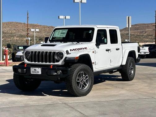 2025 Jeep Gladiator Mojave X