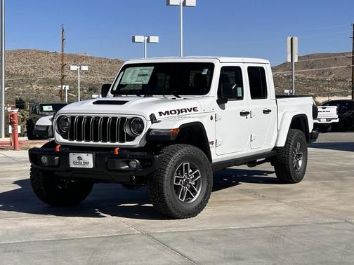 2025 Jeep Gladiator Mojave X