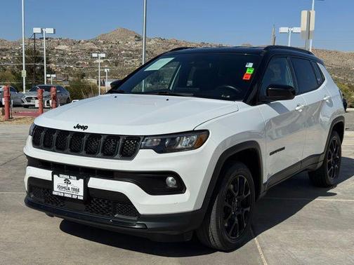 2023 Jeep Compass Latitude