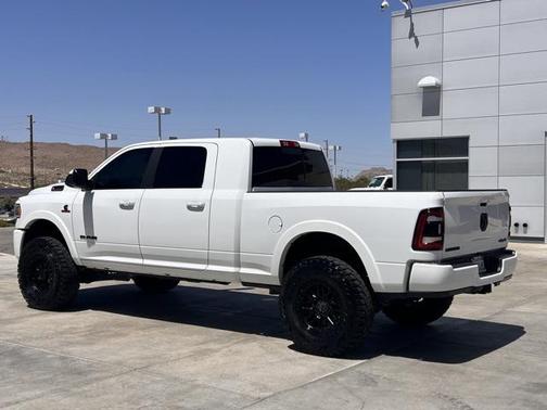 2022 RAM 2500 Laramie Mega Cab 4x4 6'4' Box