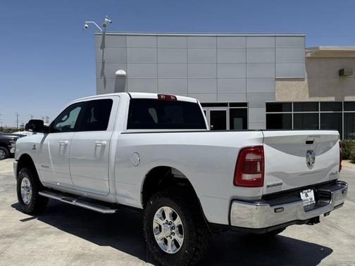 2022 RAM 2500 Big Horn Crew Cab 4x4 6'4' Box