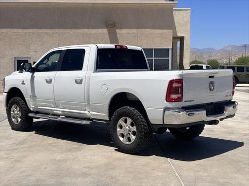 2022 RAM 2500 Big Horn Crew Cab 4x4 6'4' Box